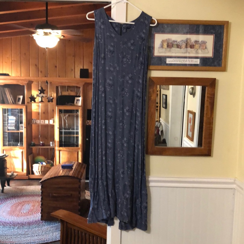 Gap sleeveless dress